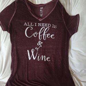 Women's Burgundy Graphic Top